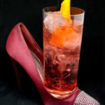 Moriles Heart con fino, floral licor de sauco, vermut seco y tónica de hibisco en Glace Córdoba.