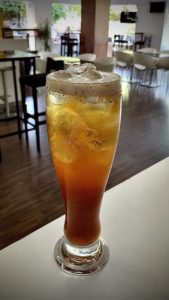 Cerveza de autor Michelada, servida en Glace Lounge Bar, Córdoba.