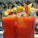 Jager Mery con Jagermeister, tomate, kimchee y limón en Glace Córdoba.