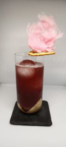 ALGODON DE AZUCAR, COCTEL INSPIRADO EN LAS FERIAS DE ANDALUCIA, EN GLACE LOUNGE BAR, CORDOBA